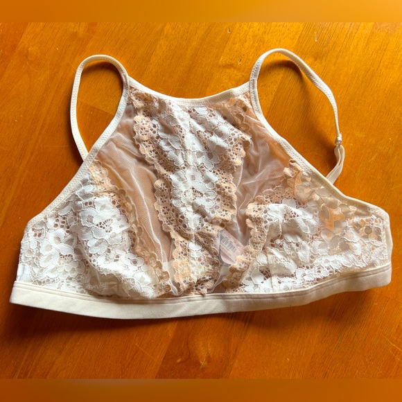 NWT’s Victorias Secret Bralette - Picture 1 of 5